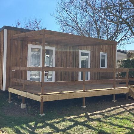 Camping Carrefour De L'Ardeche Saint-Remeze Eksteriør billede