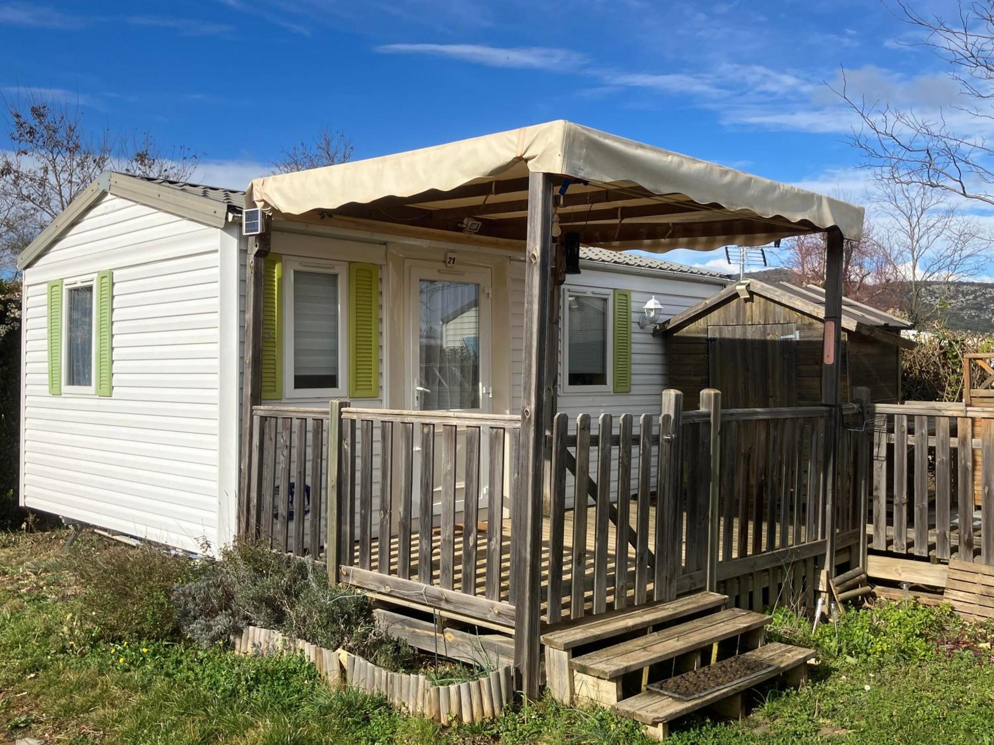 Camping Carrefour De L'Ardeche Saint-Remeze Eksteriør billede